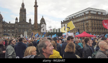 Glasgow, Ecosse, Royaume-Uni. 31 Août 2019 : une protestation massive à Glasgow, contre la décision du gouvernement britannique à fermer le Parlement (Westminster). Banque D'Images