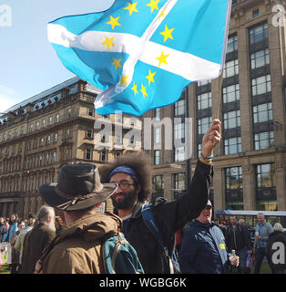 Glasgow, Ecosse, Royaume-Uni. 31 Août 2019 : une protestation massive à Glasgow, contre la décision du gouvernement britannique à fermer le Parlement (Westminster). Banque D'Images