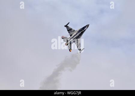 Belgian Air Force F-16 Fighting Falcon Falcon 'Dark' à la Royal International Air Tattoo 2019 Banque D'Images