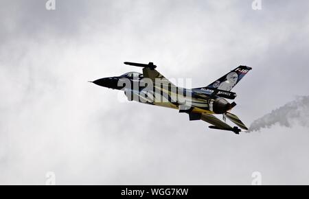 Belgian Air Force F-16 Fighting Falcon Falcon 'Dark' à la Royal International Air Tattoo 2019 Banque D'Images