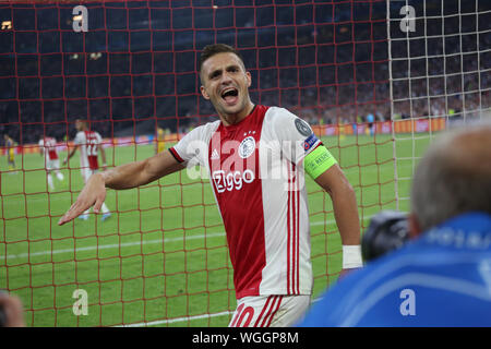 AMSTERDAM, Pays-Bas - le 28 août 2019 : Dusan Tadic (Ajax), photographié au cours de la deuxième étape de la finale de la Ligue des Champions 2019-2020 em Final Banque D'Images