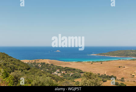 Paysage de l'île de Corse. Capo di Feno plage près de Ajaccio, France. Banque D'Images