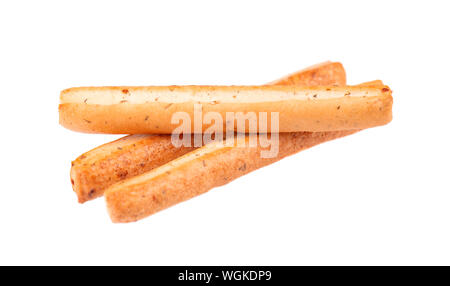 Gressins isolé sur fond blanc. Grissini, gressins italiens avec oignons et fines herbes. Banque D'Images