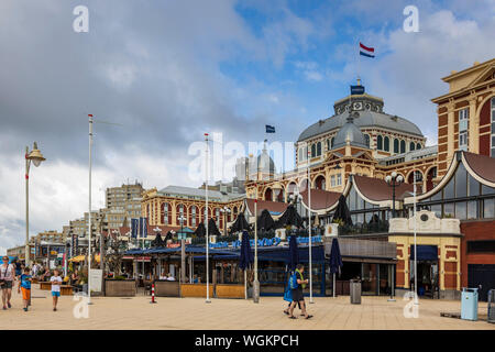 Hôtel Kurhaus et restaurants sur la promenade de Scheveningen, à La Haye, Hollande méridionale, Pays-Bas, Europe Banque D'Images