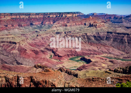 Grand Canyon de Lipan Point avec le fleuve Colorado Visible Banque D'Images