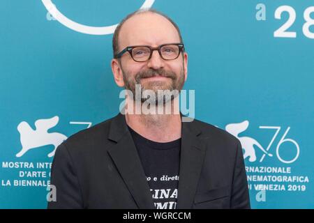 Venise, Italie. 1er sept 2019. Réalisateur Steven Soderbergh pose à la photo de "La laverie" durant le 76e Festival du Film de Venise au Palazzo del Casino sur le Lido de Venise, Italie, le 01 septembre 2019. | conditions dans le monde entier : dpa Crédit photo alliance/Alamy Live News Banque D'Images