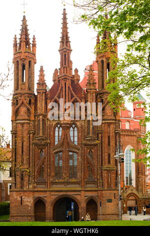 Église Sainte-Anne à Vilnius, Lituanie Banque D'Images