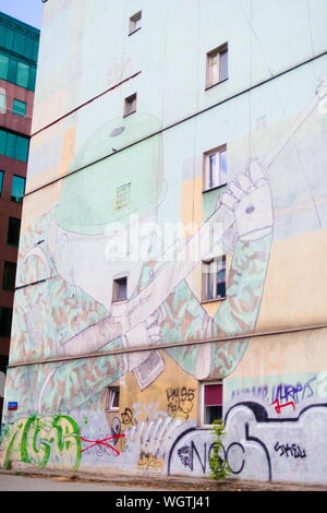 Murale d'un soldat de combat sur un immeuble de Varsovie à Varsovie, en Pologne Banque D'Images