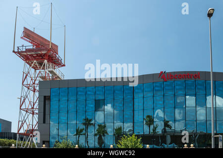 Tirana, Albanie - Juillet 2019 : voir des services de navigation aérienne de l'Albanie (Albcontrol) Bâtiment Banque D'Images