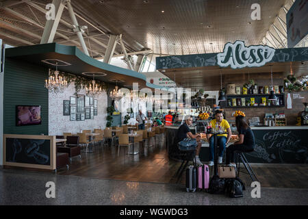 Tirana, Albanie - Juillet 2019 : l'Aéroport International de Tirana Nene Tereza. Banque D'Images