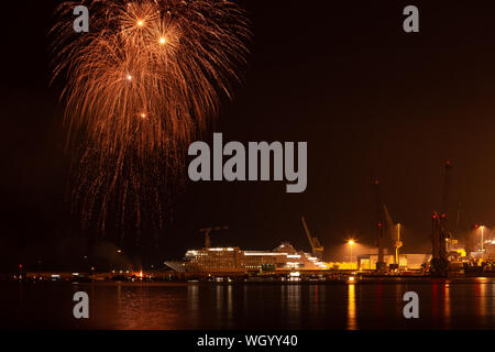 D'artifice à 'Festa del Mare 2019' - Ancone Banque D'Images