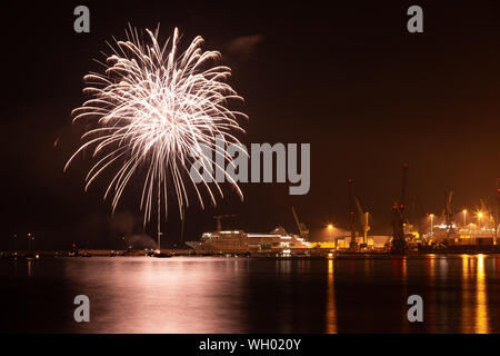 D'artifice à 'Festa del Mare 2019' - Ancone Banque D'Images