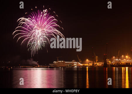 D'artifice à 'Festa del Mare 2019' - Ancone Banque D'Images