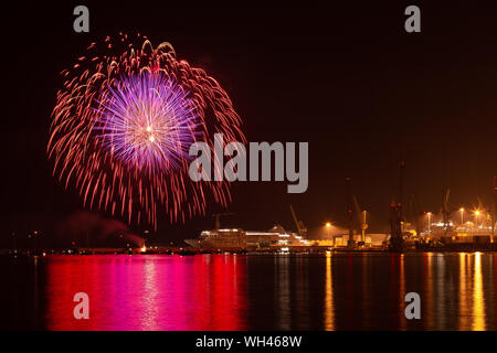 D'artifice à 'Festa del Mare 2019' - Ancone Banque D'Images