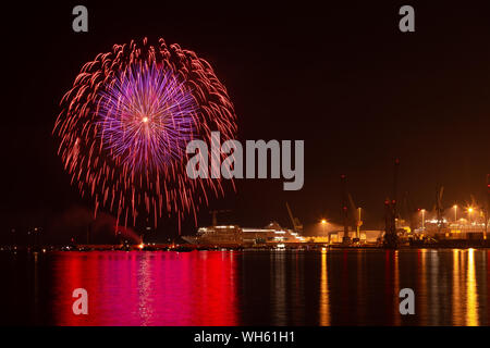 D'artifice à 'Festa del Mare 2019' - Ancone Banque D'Images