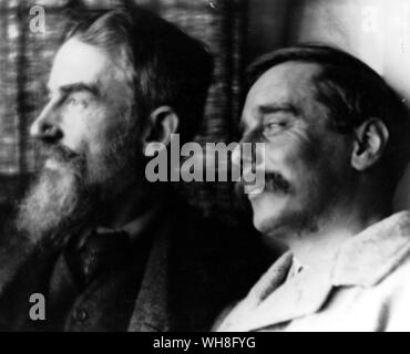 George Bernard Shaw et H G Wells. Herbert George Wells (1866-1946) est un écrivain britannique surtout connu pour ses romans de science-fiction. George Bernard Shaw (1856-1950) était un dramaturge irlandais et lauréat du Prix Nobel de Littérature en 1925. Le génie de Shaw page 125. Banque D'Images