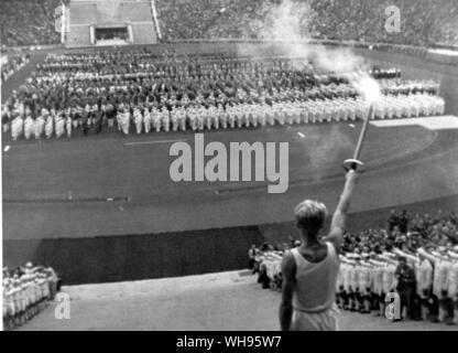 La flamme olympique des Jeux Olympiques de Berlin 1936 Banque D'Images