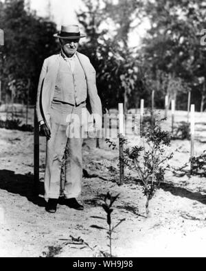 Thomas Edison (1847-1931), scientifique et inventeur américain à Fort Myers, Floride, USA en 1928. Banque D'Images