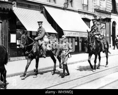 WW1 : La direction des Boy Scouts de cavaliers, Paris. 1914 Septembre. Banque D'Images