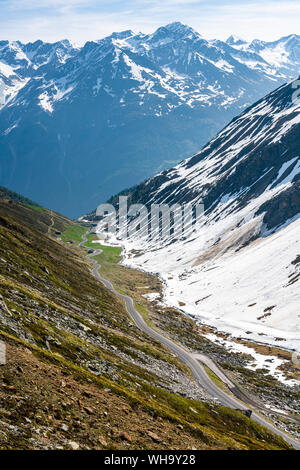 Route de Rettenbach glacier, Sölden, Ötztal, Tyrol, Autriche Banque D'Images