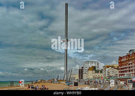 Avec des scènes de Brighton Beach tour i360 Banque D'Images