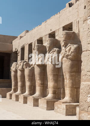 Égypte : le Temple de Karnak, près de Luxor Banque D'Images