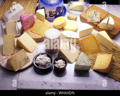 Fromages. Caerphilly et fromage. rouge blanc et bleu et crème. cheshire. fromage et derby derby sage. double gloucester. lancashire. leicester. stilton stilton blanc et bleu et blanc. wensleydale. caboc. Orcades et caithness. ciboulette cotswold. ilchester. rouge Windsor. Banque D'Images