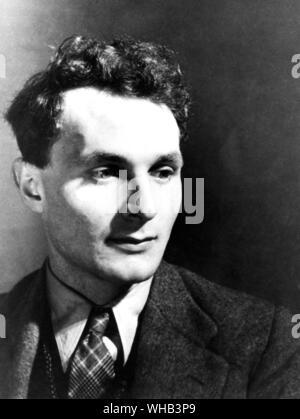 Stephen Spender. . Sir Stephen Harold Spender, CBE (28 février 1909 - 16 juillet 1995) était un poète, romancier et essayiste qui a concentré sur des thèmes de l'injustice sociale et de la lutte de classe dans son travail.. . Banque D'Images