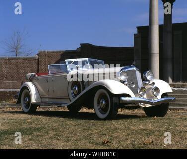 Transports Transport routier 1932. Chrysler Custom Imperial CL. . Banque D'Images