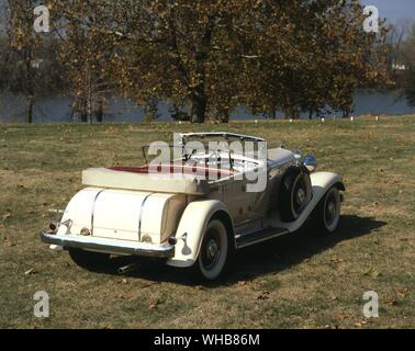 Transports Transport routier 1932. Chrysler Custom Imperial CL. . Banque D'Images