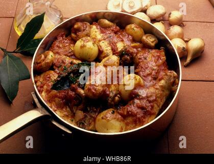 - Peut-être un plat de poulet coq au vin. Banque D'Images