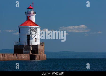 Wisconsin Point Lighthouse sur le lac Supérieur Banque D'Images