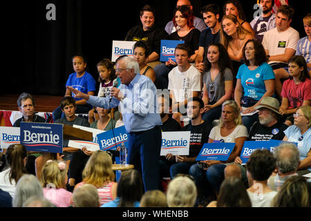 Raymond, New Hampshire, USA. Du 1er septembre 2019. Le candidat démocrate BERNIE SANDERS parle à un rassemblement à Raymond, New Hampshire. Credit : Preston Ehrler/ZUMA/Alamy Fil Live News Banque D'Images