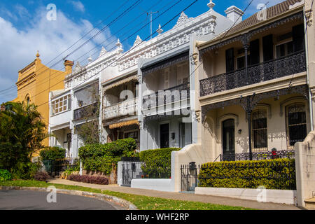 Maisons mitoyennes de style victorien à Paddington, Sydney, NSW, Australie. Banque D'Images