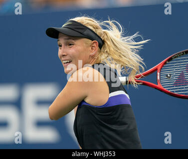 New York, États-Unis. 09Th Sep 2019. Donna Vekic (Croatie) en action lors de la ronde 4 de l'US Open Championship contre Julia Goerges (Allemagne) à Billie Jean King National Tennis Center (photo de Lev Radin/Pacific Press) Credit : Pacific Press Agency/Alamy Live News Banque D'Images