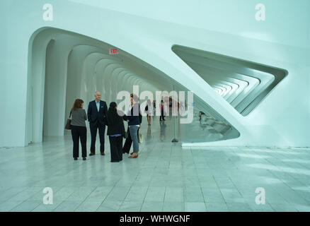 Milwaukee, WI USA. Jul 2018. Vue de l'intérieur du Milwaukee Art Museum. Banque D'Images