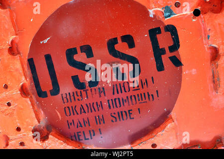 25 janvier, 2019 - Moscou, Russie : Élément du module orbitale habitée Vostok (partie arrière) avec l'inscription 'URSS. Les gens à l'intérieur ! Aide !' Banque D'Images