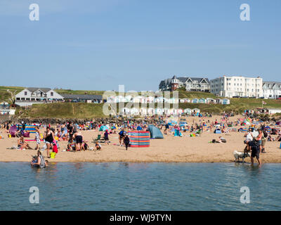 Summerleaze beach, Bude, Cornwall, UK pendant les vacances d'été. Banque D'Images