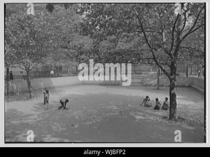 Harlem River Houses, 7e Avenue et 152e St. Banque D'Images