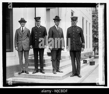 Harry Allmond, Geo. S. Watson, Odell S. Smith, le Major Dan Sullivan, 9/10/24 Banque D'Images