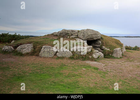 Innisidgen chambre funéraire sur St Mary's Scilly Banque D'Images