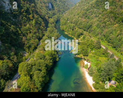 Vue aérienne du canyon de la rivière una à l' Bosnie Banque D'Images