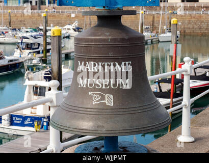 Musée maritime sign, New North Quay, St Helier, Jersey, Channel Islands JE2 3ND. Banque D'Images