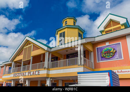 NASSAU, Bahamas - septembre 2, 2019 : Nassau aux Bahamas et a été battu par la pluie sans fin et 185 mph vents à partir de la catégorie 5 Dorian, qui est resté gare Banque D'Images