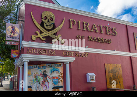 NASSAU, Bahamas - septembre 2, 2019 : Nassau aux Bahamas et a été battu par la pluie sans fin et 185 mph vents à partir de la catégorie 5 Dorian, qui est resté gare Banque D'Images