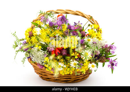 Fleurs sauvages dans un panier Banque D'Images