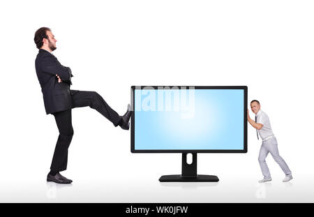 Deux businessman pushing big surveiller isolated on white Banque D'Images