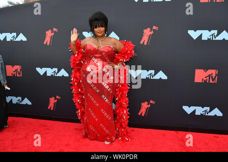 Lizzo assiste à la 2019 MTV Video Music Awards à Prudential Center le 26 août 2019 à Newark, New Jersey. Banque D'Images