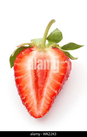 Tranches de strawberrie sur la table Banque D'Images