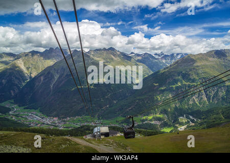 Fahrt auf den von Sölden Ötztal, Tyrol, de Gaislachkogel, Österreich Banque D'Images